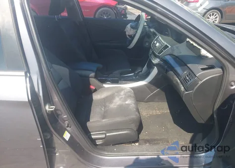 2015 Honda Accord Sport z USA, uszkodzony, nr VIN 1HGCR2F50FA267824